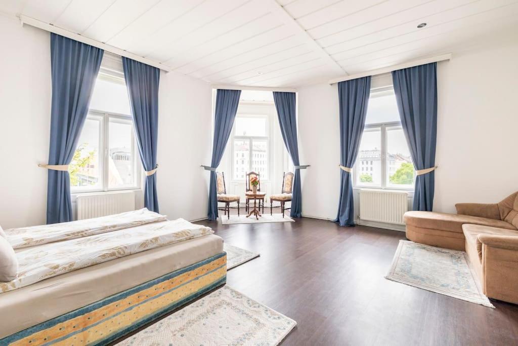 Charming Spacious Apartment 비엔나 외부 사진