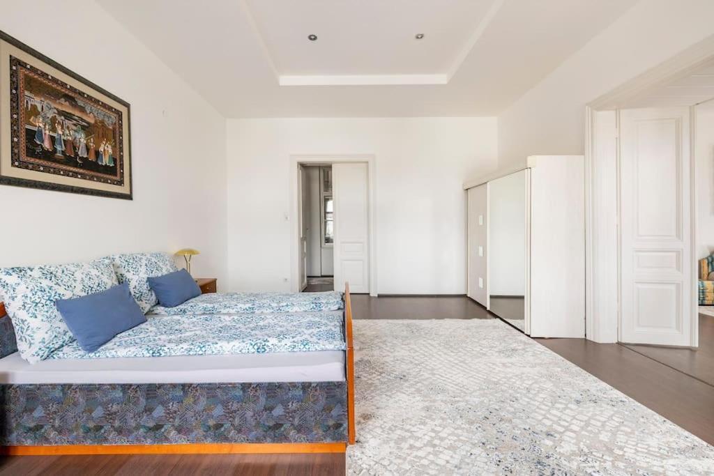 Charming Spacious Apartment 비엔나 외부 사진