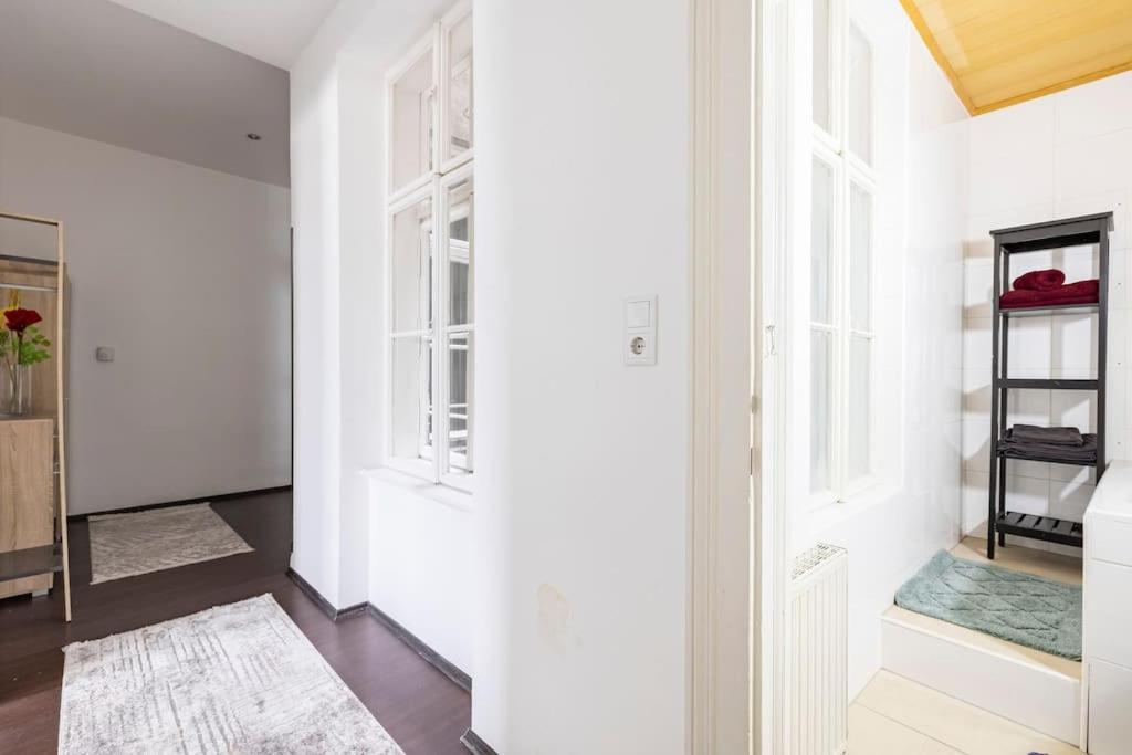 Charming Spacious Apartment 비엔나 외부 사진